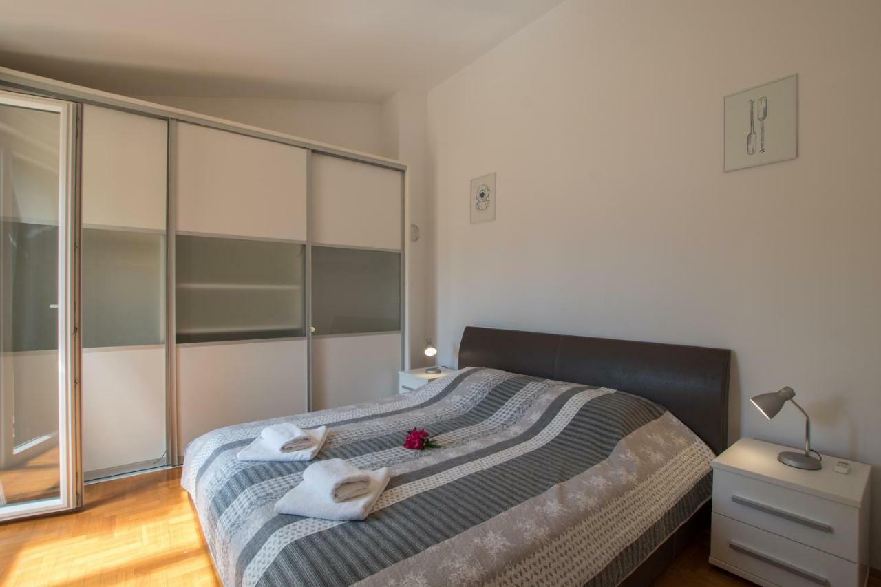 Apartment Apartmani Svjetionik
