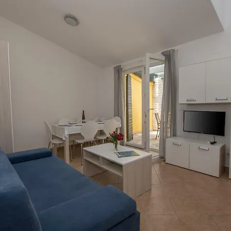 Apartmani Svjetionik Umag Exterior photo
